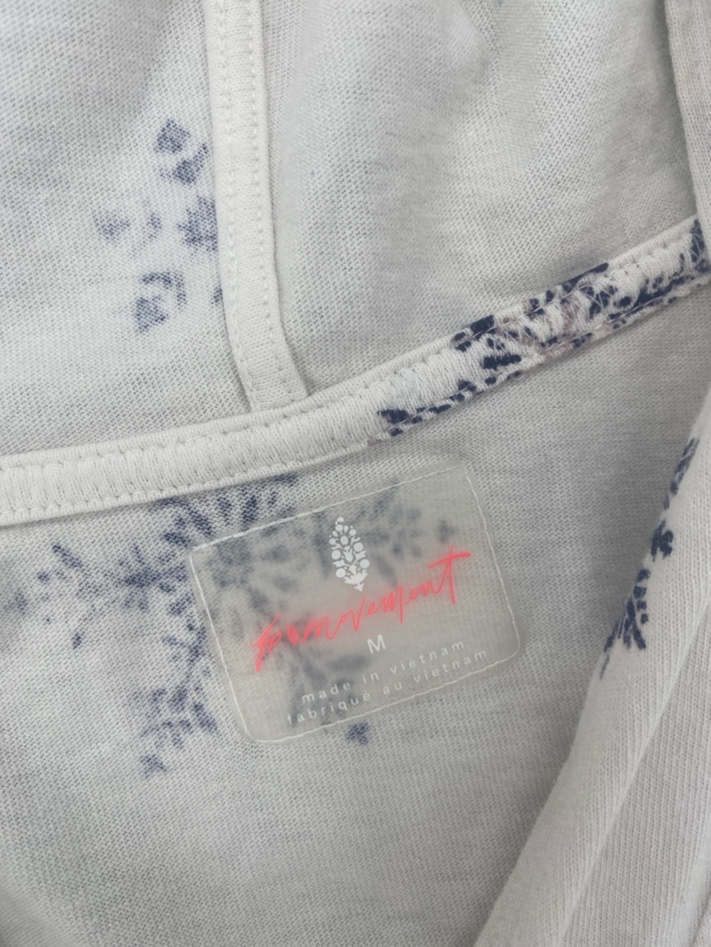 Free People Movement Snowflake Ski Graphic Hoodie Ivory Blue Size M - Picture 2 of 10